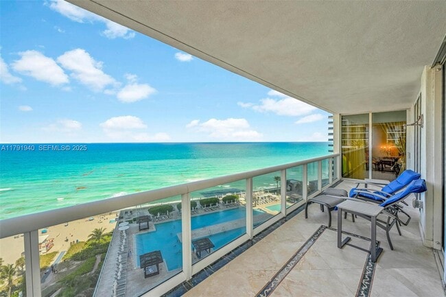 Building Photo - 1800 S Ocean Dr