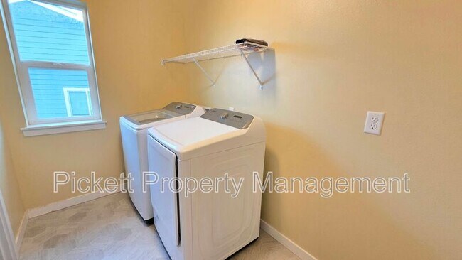 Building Photo - 2467 Schley Blvd