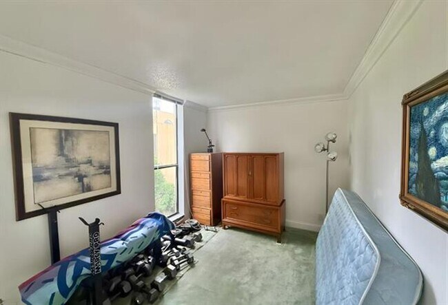 Building Photo - 2910 SW 87th Terrace
