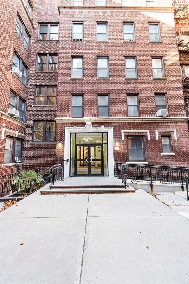 Building Photo - 277 Harrison Ave