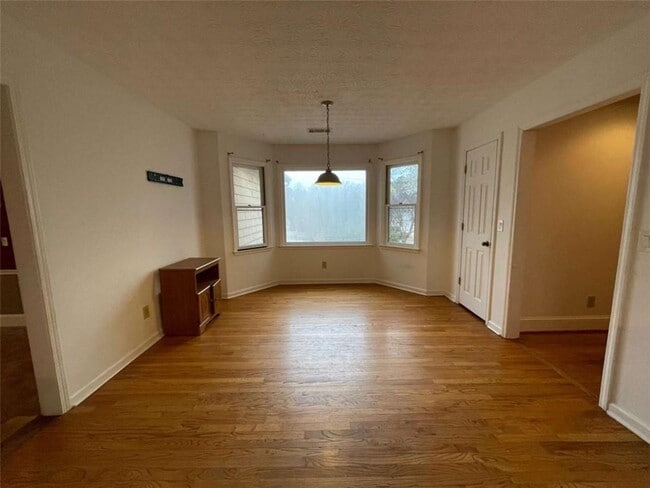 Building Photo - 2273 Windland Dr