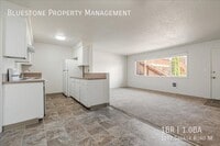 Building Photo - 1667 Savage Rd NE