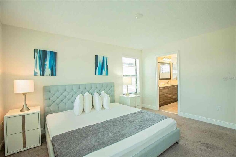 Building Photo - 181 Mitchell's Manor