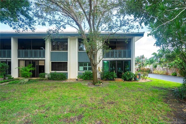 Building Photo - 175 SE St Lucie Blvd