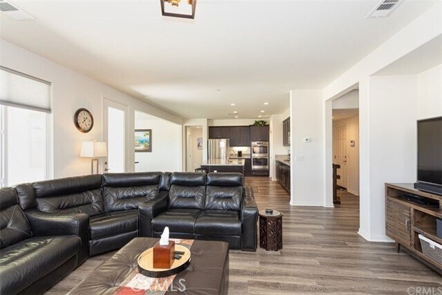 Building Photo - 24125 Montecito Dr
