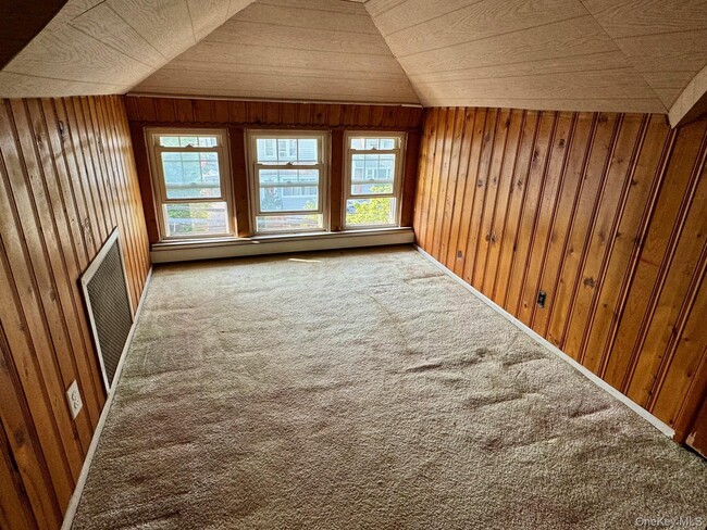 Building Photo - 100 Davison Ave