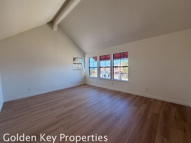 Building Photo - Beautiful home in Desirable Carlsbad Neighborhood!