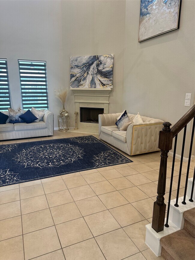 Building Photo - 1617 Darwin Cedar Dr