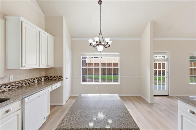 Building Photo - 105 Dorsett Dr