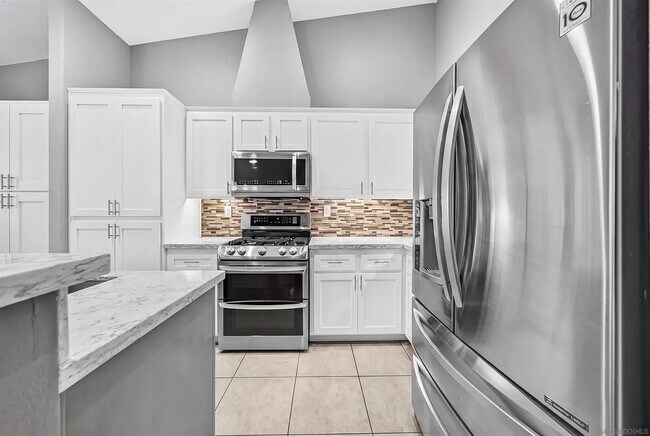 Building Photo - 1166 Brookmeade Cir