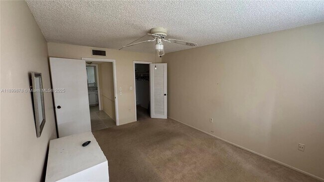 Building Photo - 8280 Sunrise Lakes Blvd
