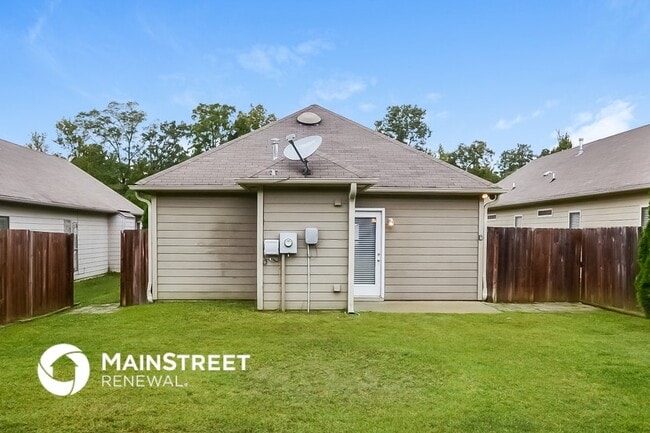 Building Photo - 568 Fox Run Cir