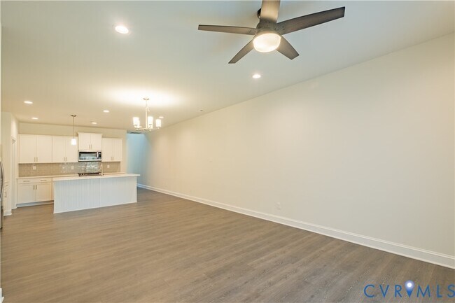 Building Photo - 6837 Leire Ln