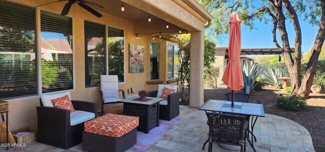 Building Photo - 27244 W Potter Dr