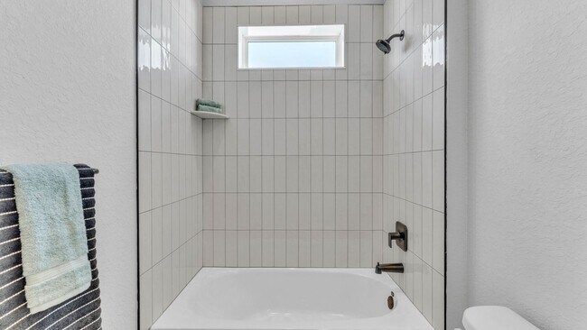 Building Photo - Stunning New Construction Villa for Rent Near Lake John