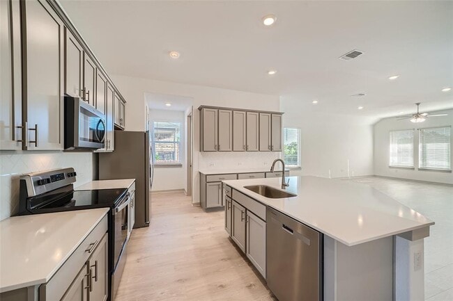 Building Photo - 509 Barton Run Dr