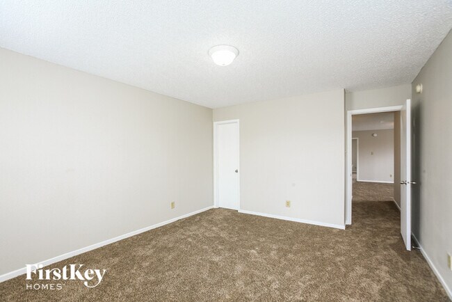 Building Photo - 12164 E 141st St