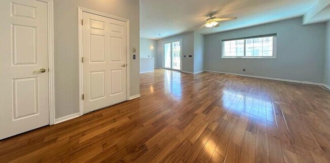 Building Photo - 15473 Gulf Blvd
