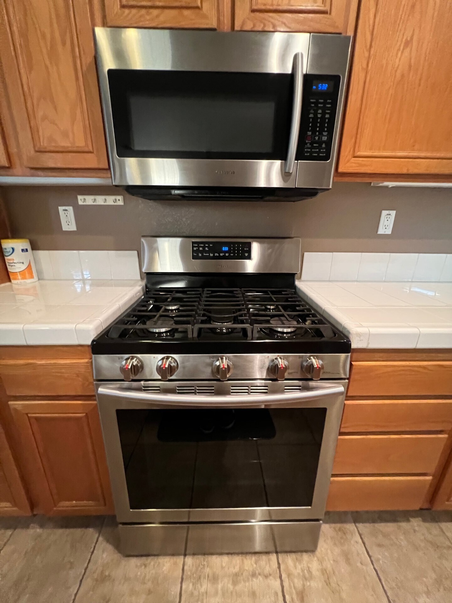 Building Photo - 29762 Northshore St