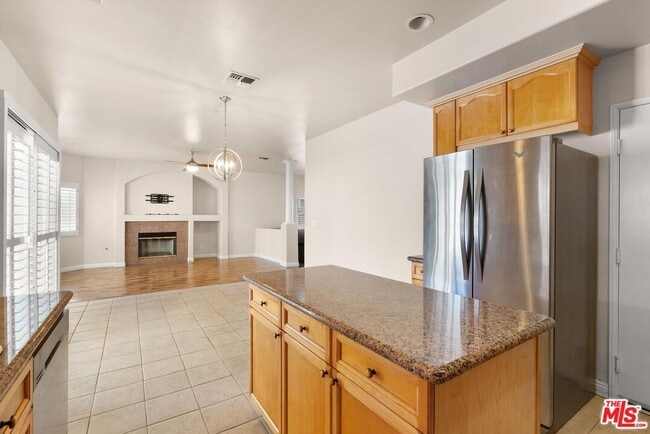 Building Photo - 15804 Crest Ln