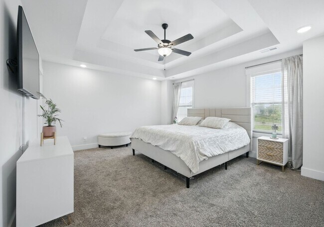 Building Photo - COMING SOON -Newer home in Sterling Acre Farms Waiting to be Called home Today!