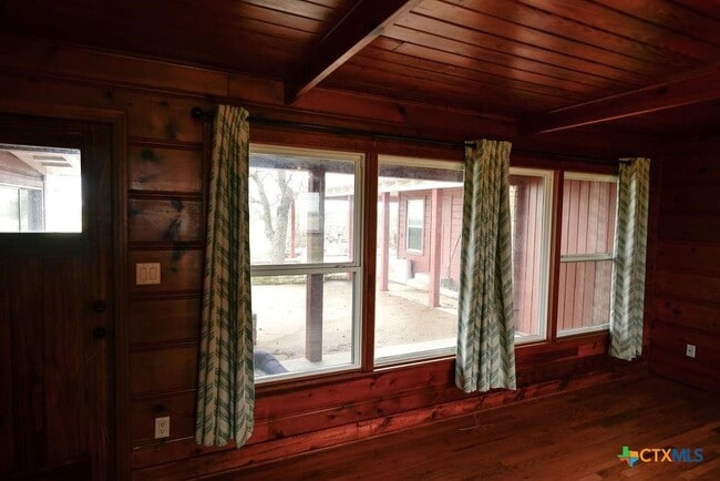 Building Photo - 12300 FM1105