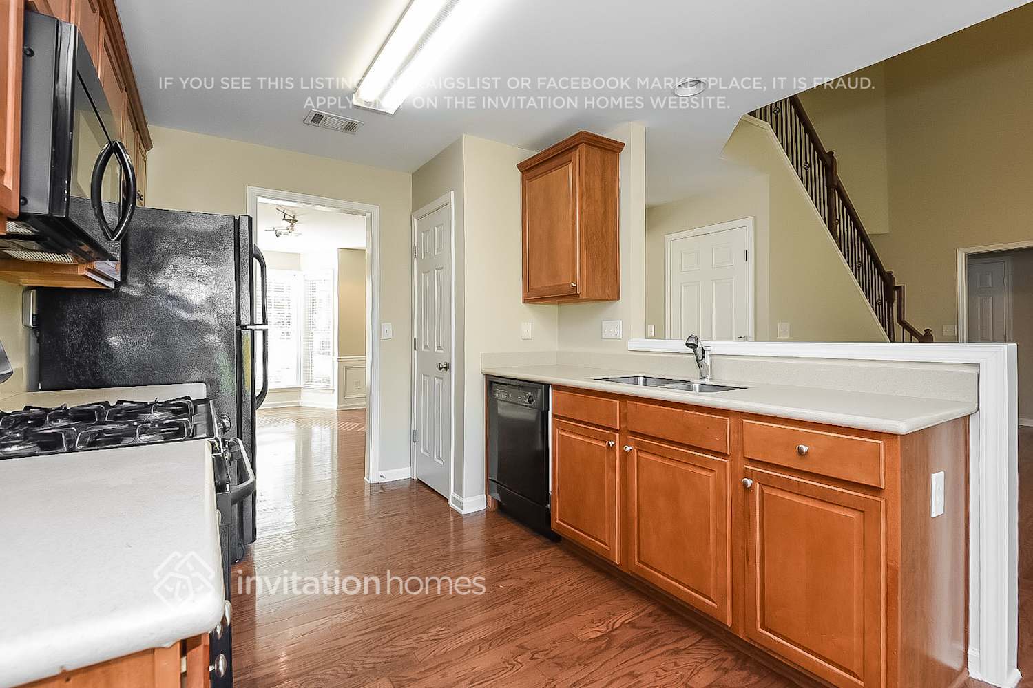 Building Photo - 543 Watercress Dr