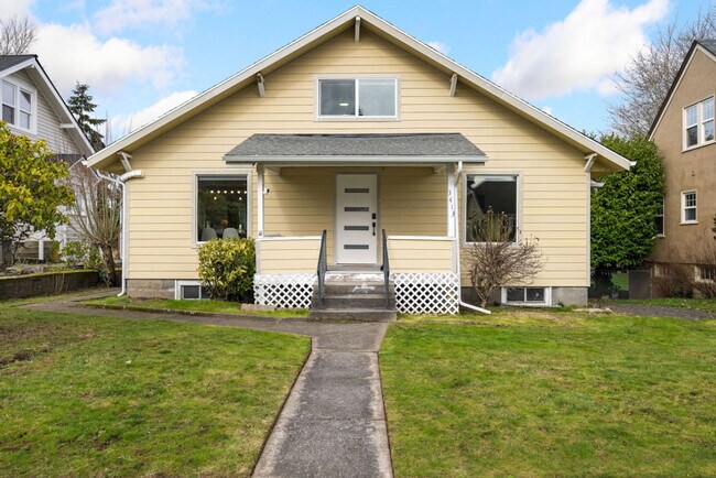 Building Photo - 3413 N 8th St