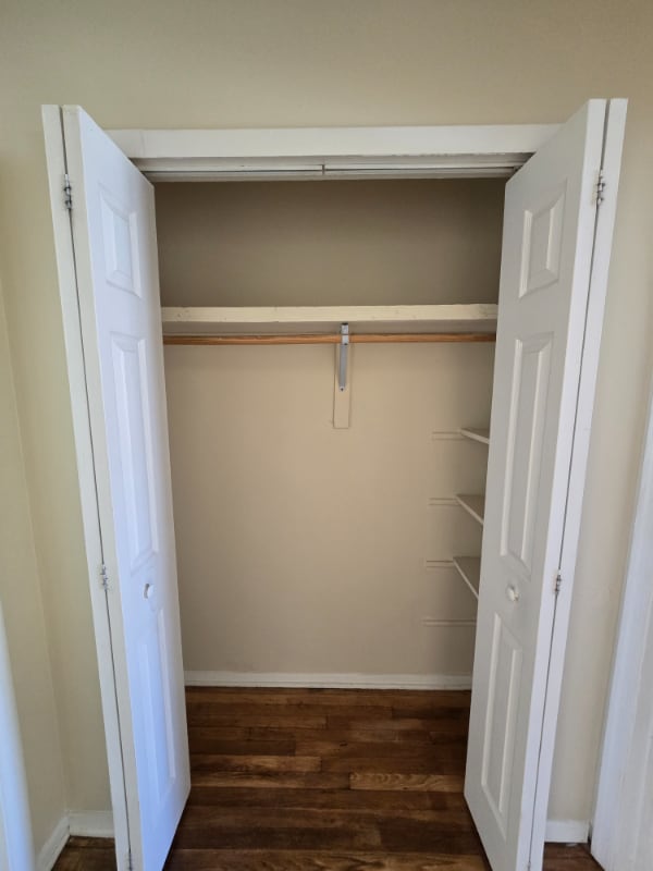 Building Photo - 3210 Ellwood Ave