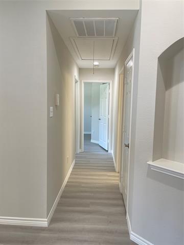 Building Photo - 9517 Thorncliff Dr