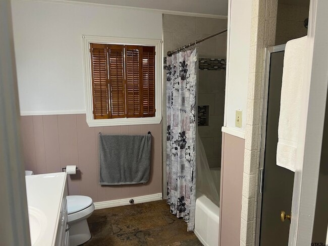 Building Photo - 1228 Carol Ln