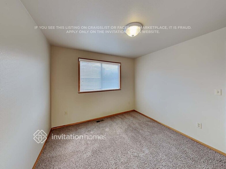 Building Photo - 3106 57th Ave NE