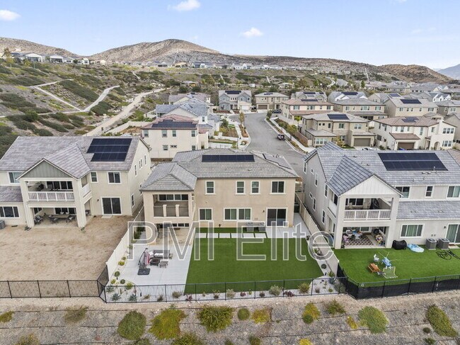 Building Photo - 28649 Windbreak Tr