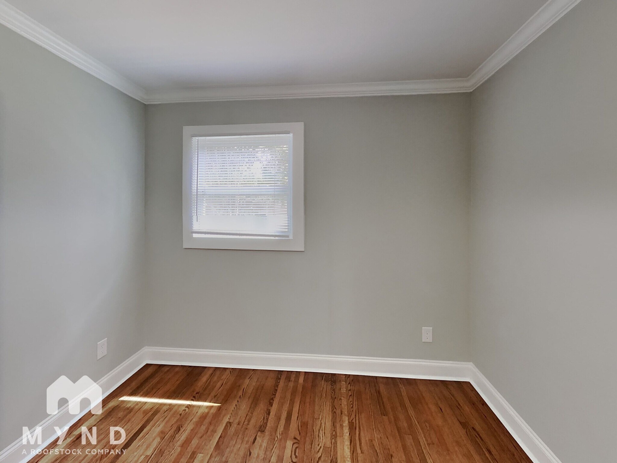 Building Photo - 1609 Rushing St