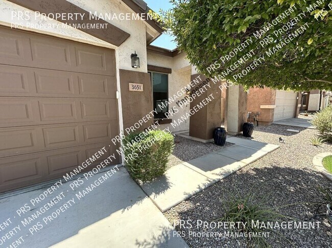 Building Photo - 3651 W White Canyon Rd