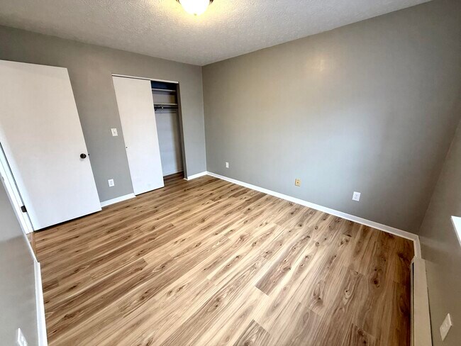 Building Photo - 1155 KY-3057