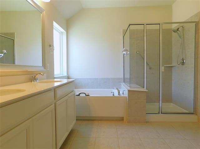 Building Photo - 9616 Creekmere Dr