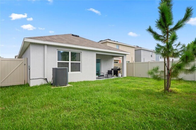 Building Photo - 5675 Chorleywood Ln