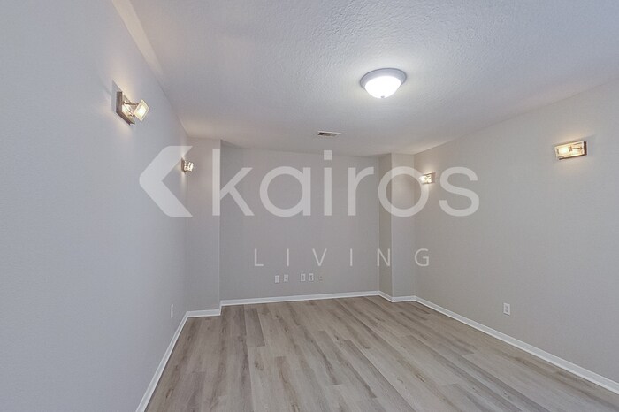 Building Photo - 19623 Gentle Creek Way