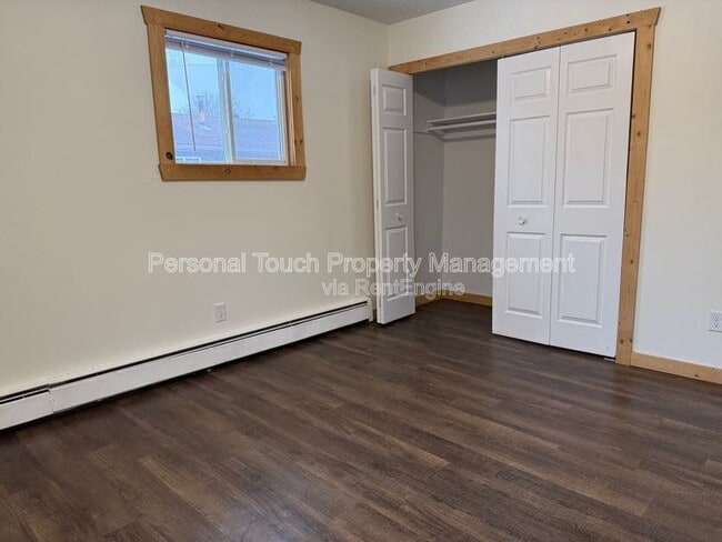 Building Photo - 625 2nd Ave W