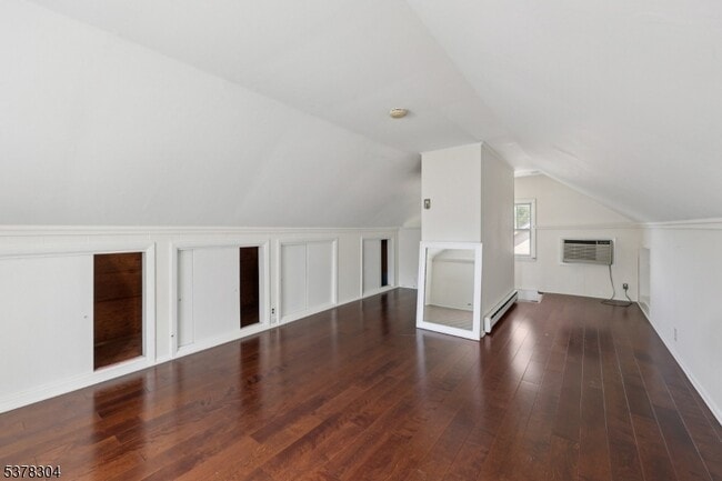 Building Photo - 359 Bogert Ave