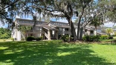 Building Photo - Priced Right!1 Bed 1 Bath Condo in Grenele...