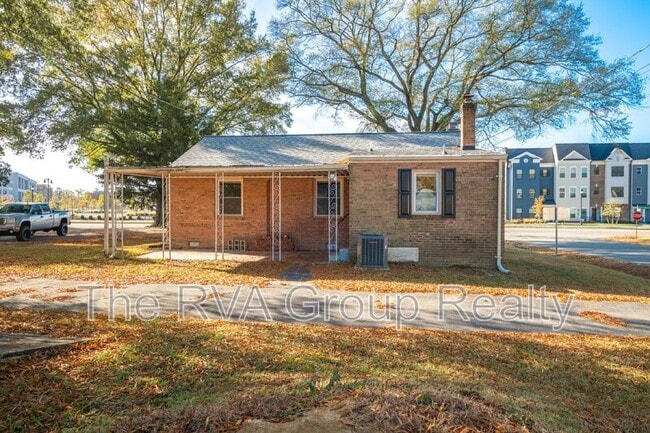 Building Photo - 4930 Bethlehem Rd