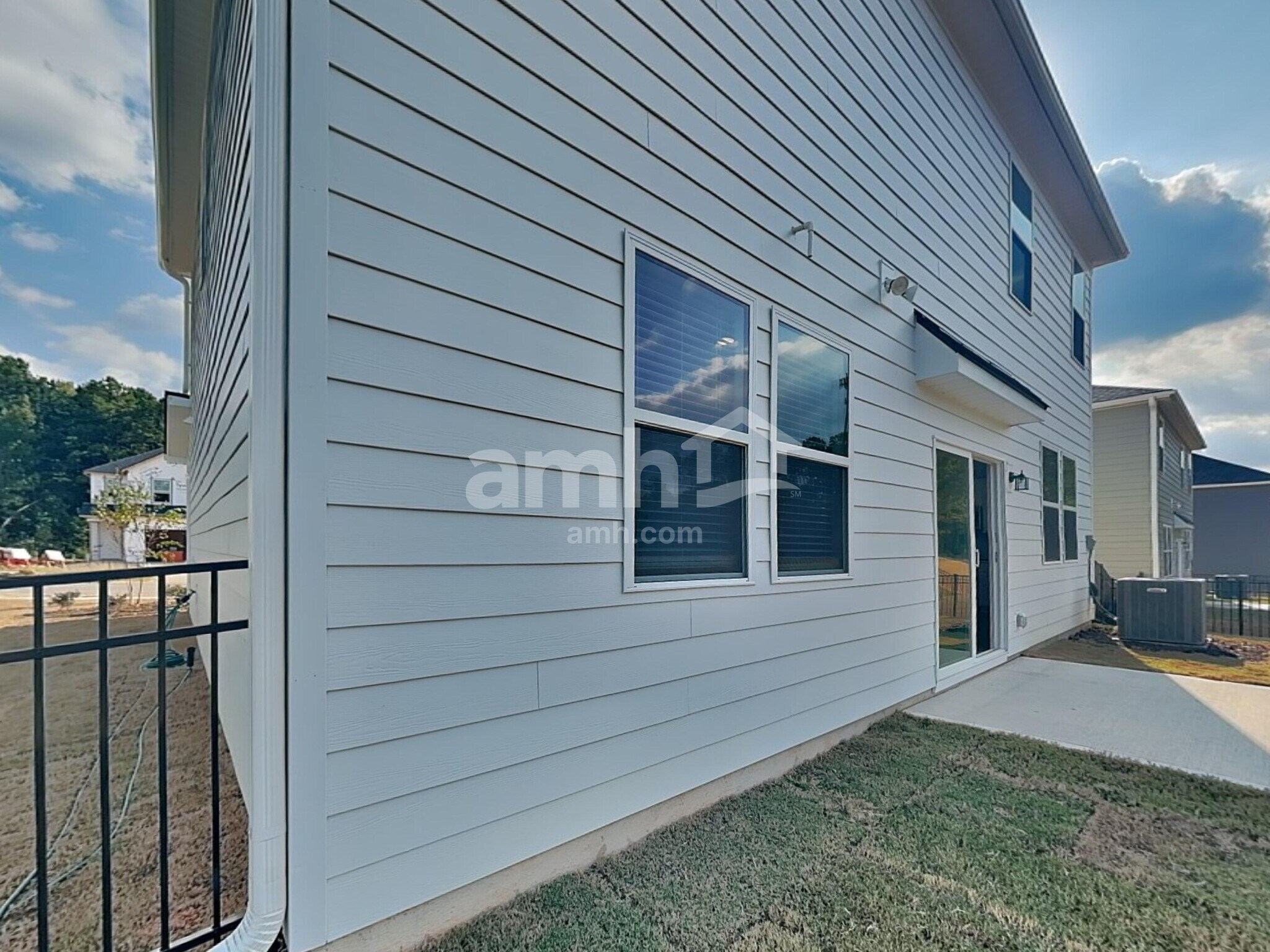 Building Photo - 1140 Livengood Wy