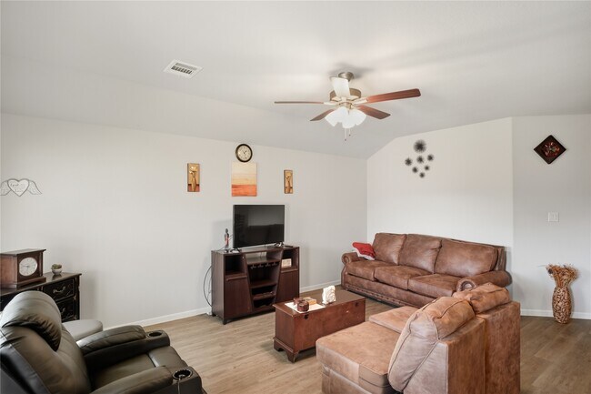 Building Photo - 1317 Clear Cedar Ct