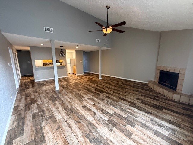 Building Photo - 2339 Autumn Springs Ln