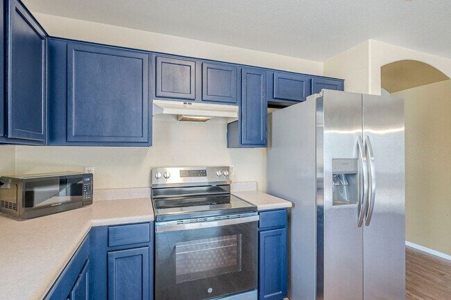 Building Photo - Spacious 3-Bed Tucson Rental with Garage &...