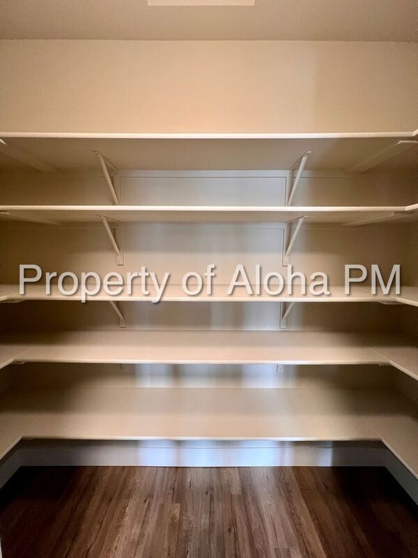Building Photo - 3558 E Grand Forest Dr
