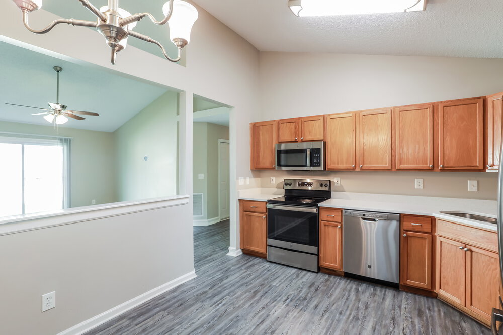 Building Photo - 1936 Hunters Trace Cir