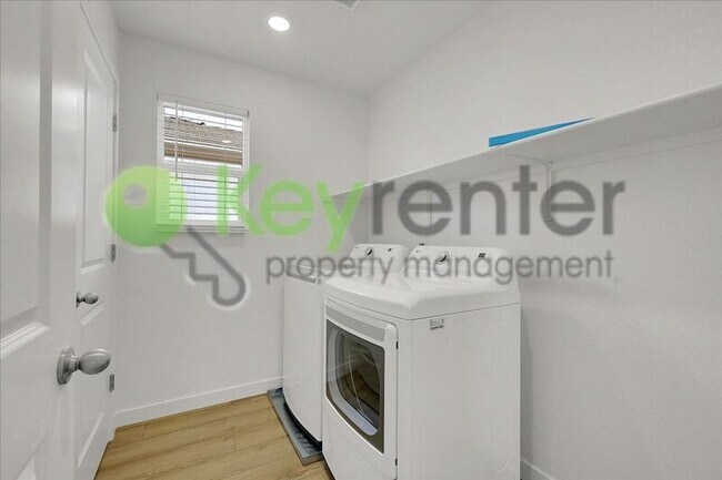 Building Photo - 8112 Monkeyflower Wy